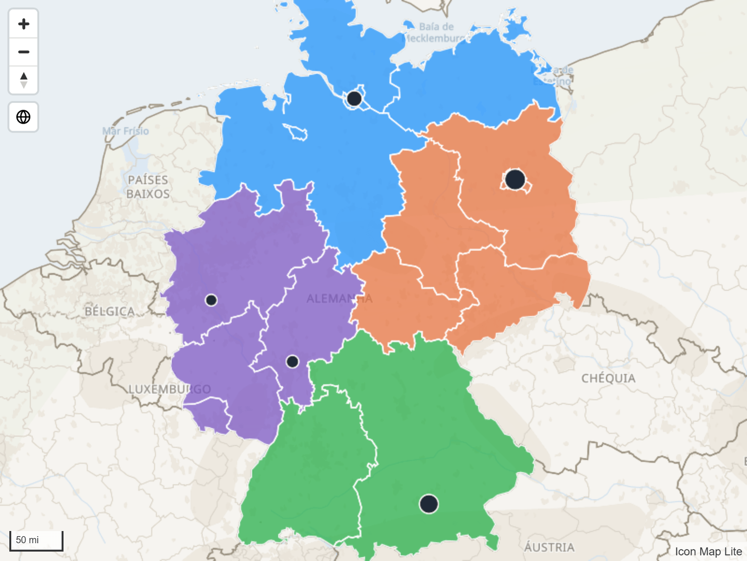 Uma camada de arquivo com polígonos coloridos por uma propriedade de categoria, uma cor por tipo de região