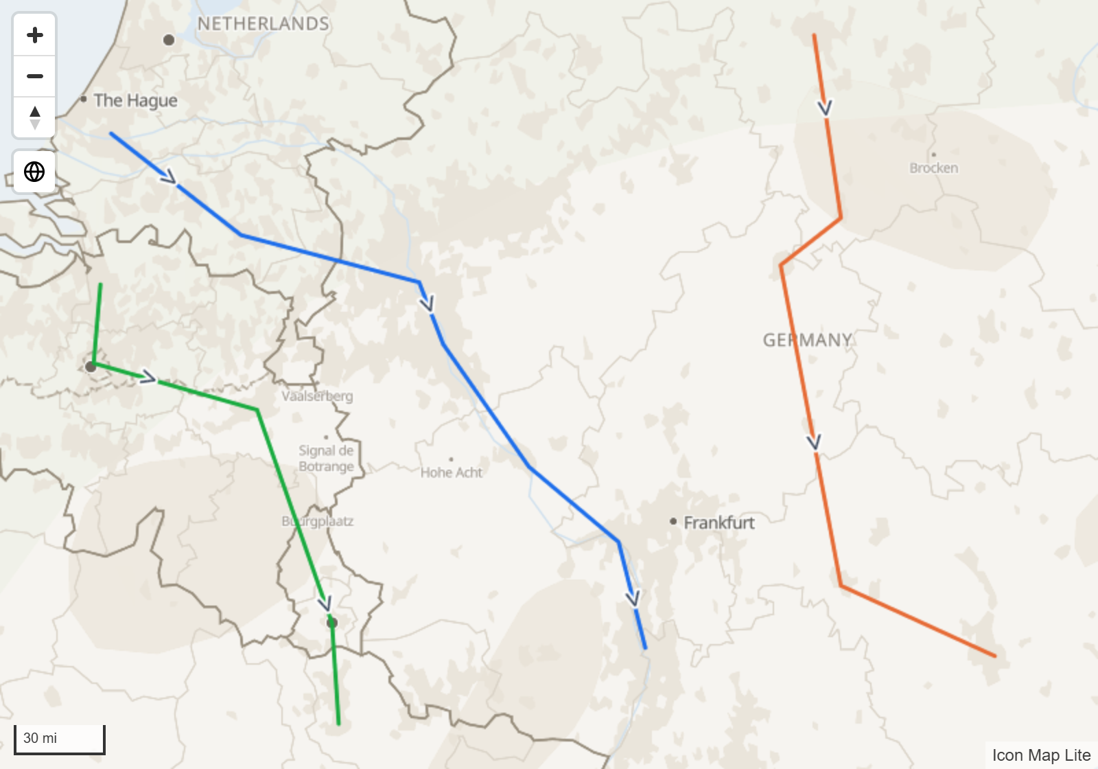 Lines drawn from WKT with direction arrows along them