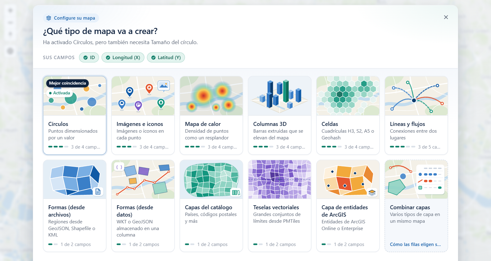 La guía ¿Qué tipo de mapa va a crear? sobre el mapa, con un mosaico para cada tipo de capa y los campos que ya están en el objeto visual