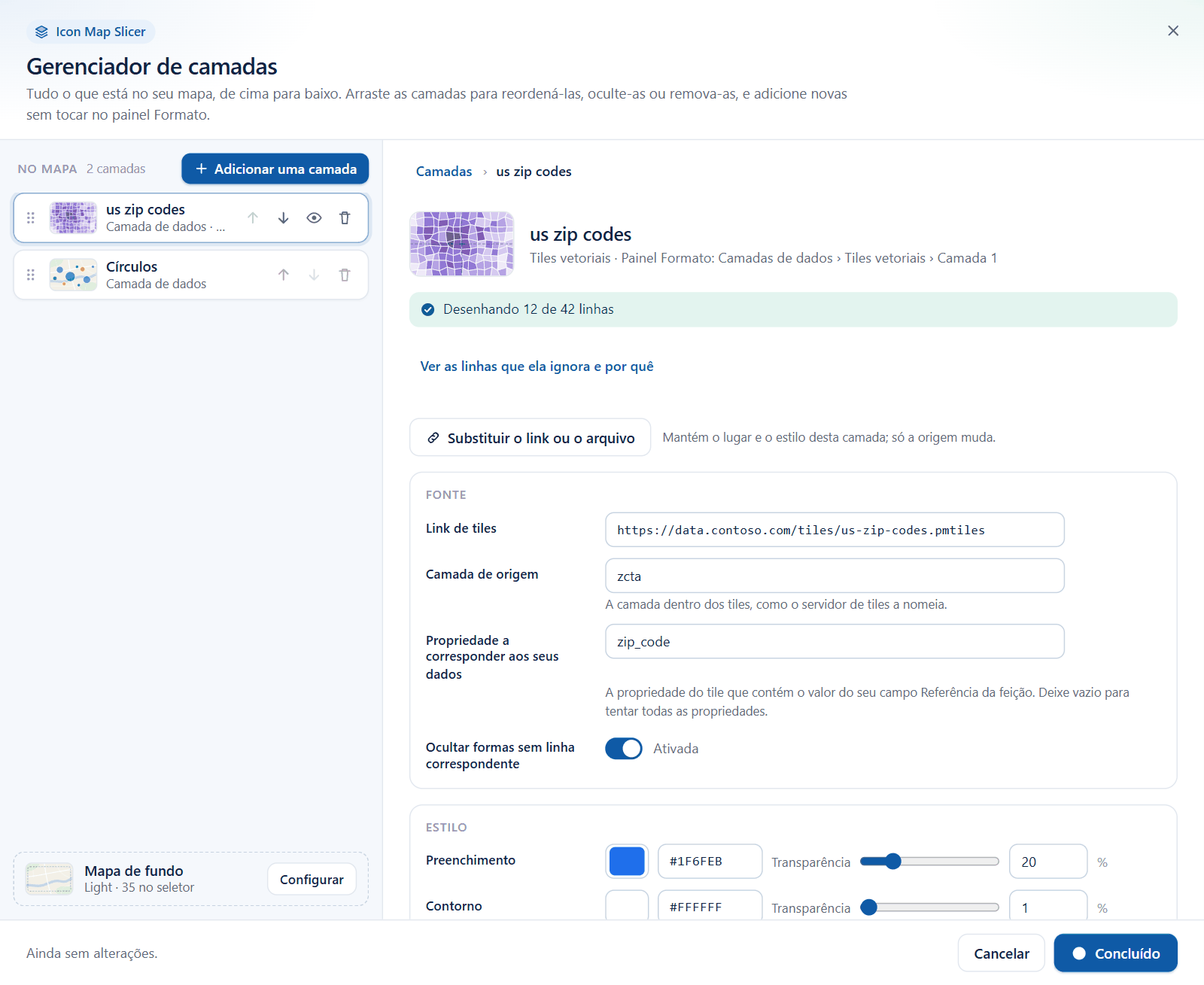 O editor de Tiles vetoriais no Gerenciador de camadas, com o link dos tiles, a camada de origem e a propriedade a corresponder